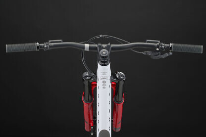 Commencal Clash Origin Marzo Pure White — изображение 5