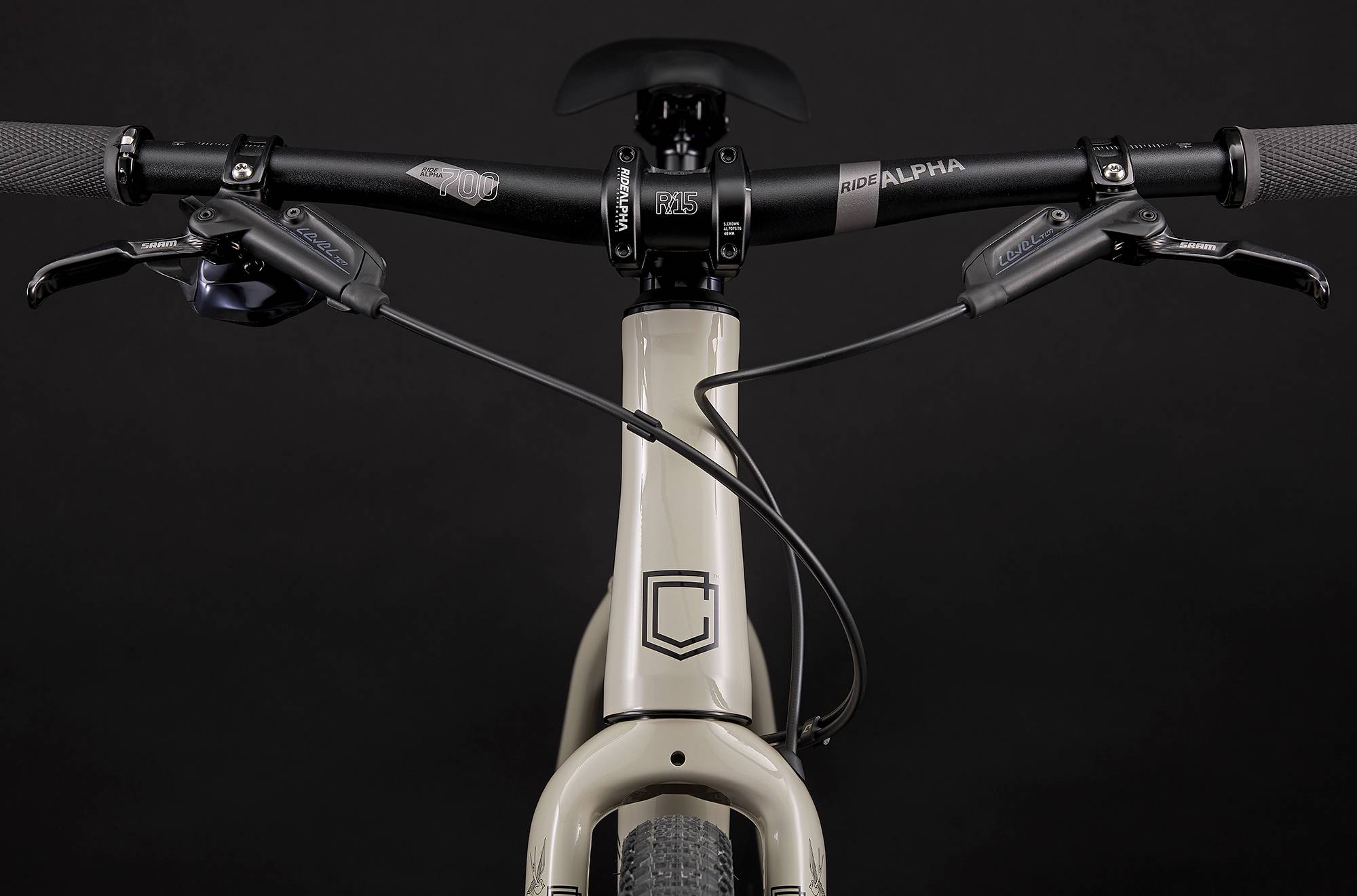 Commencal FCB Essential Chalk - дополнительное фото 2