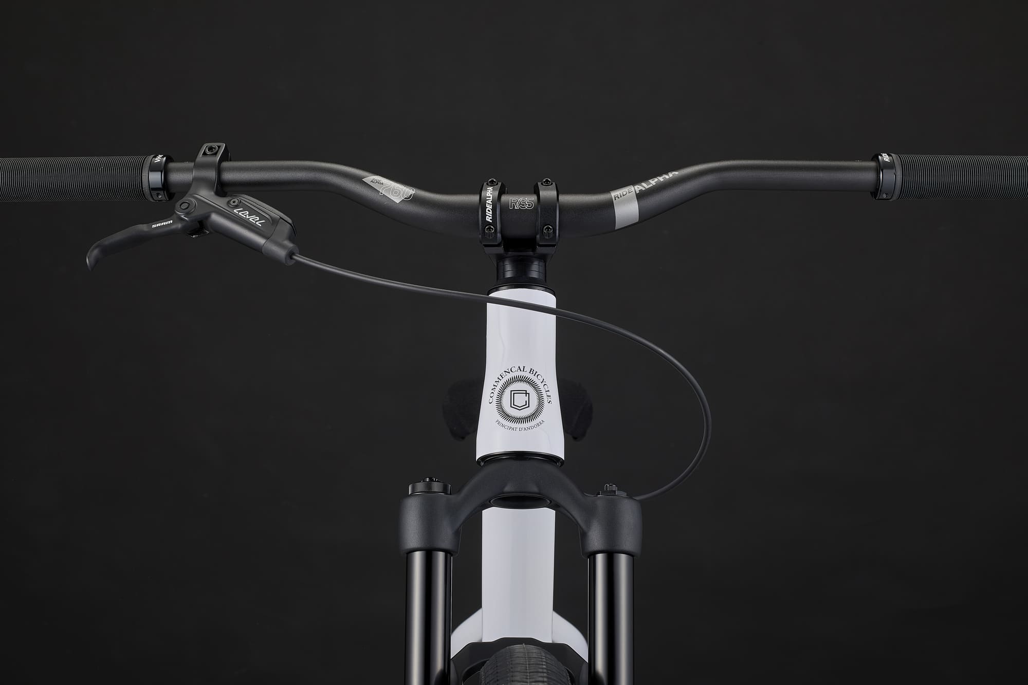 Commencal Absolut Pure White - дополнительное фото 2