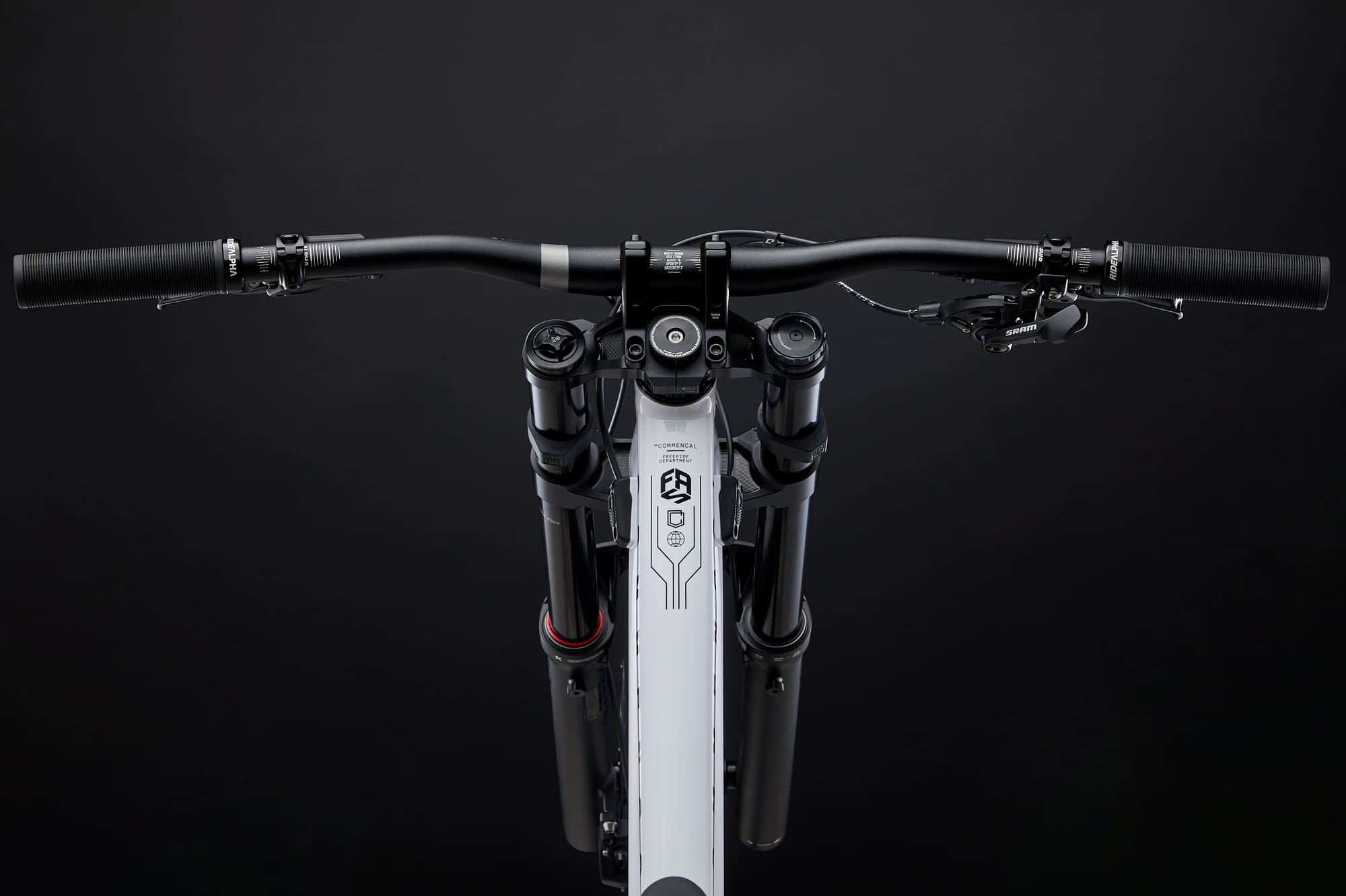 Commencal FRS Park Pure White - дополнительное фото 1