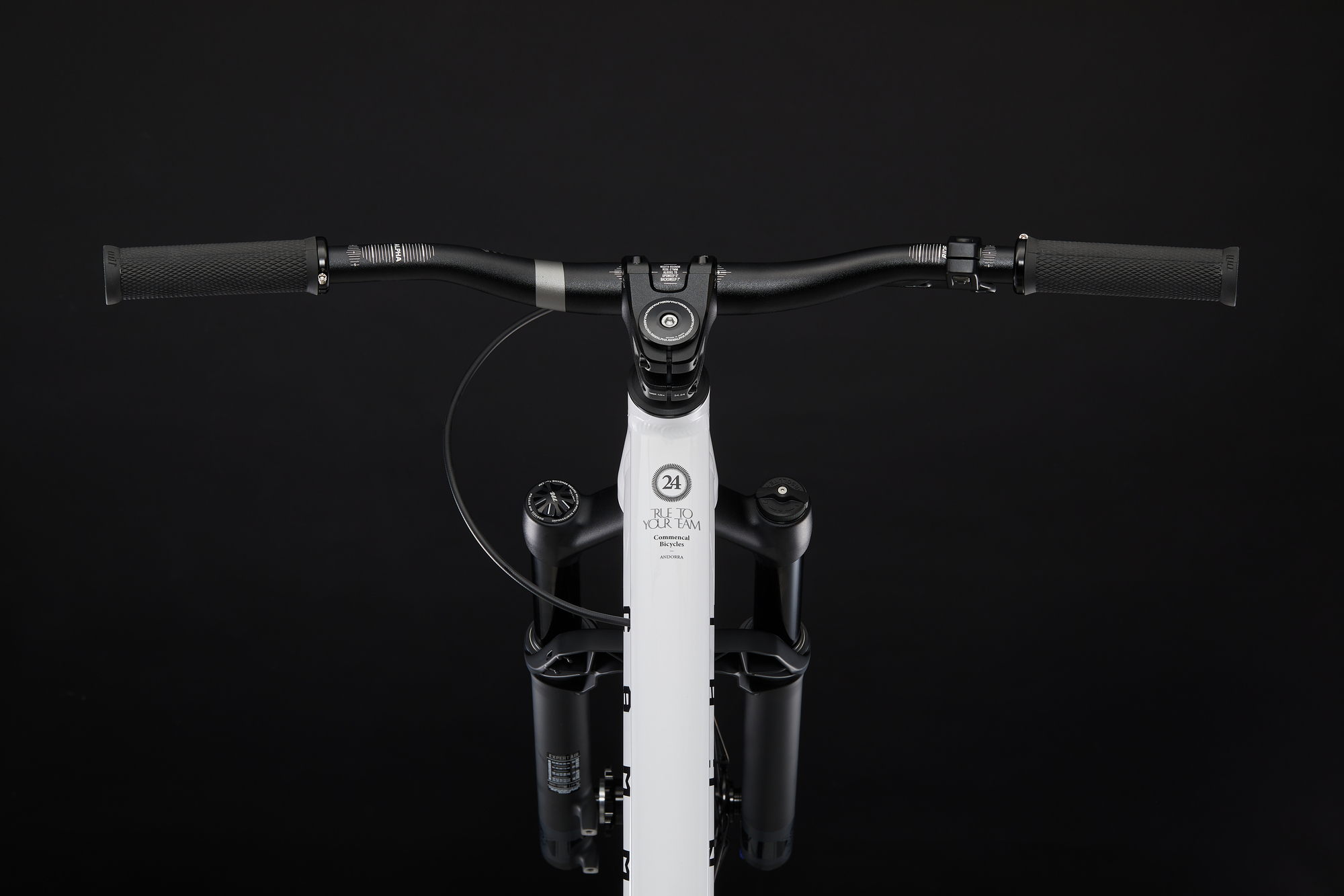 Commencal Absolut 24 Pure White - дополнительное фото 1