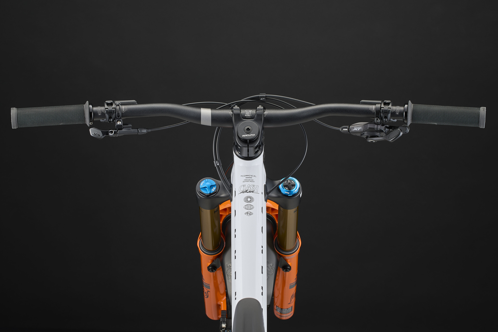 Commencal Clash Signature Pure White - дополнительное фото 1