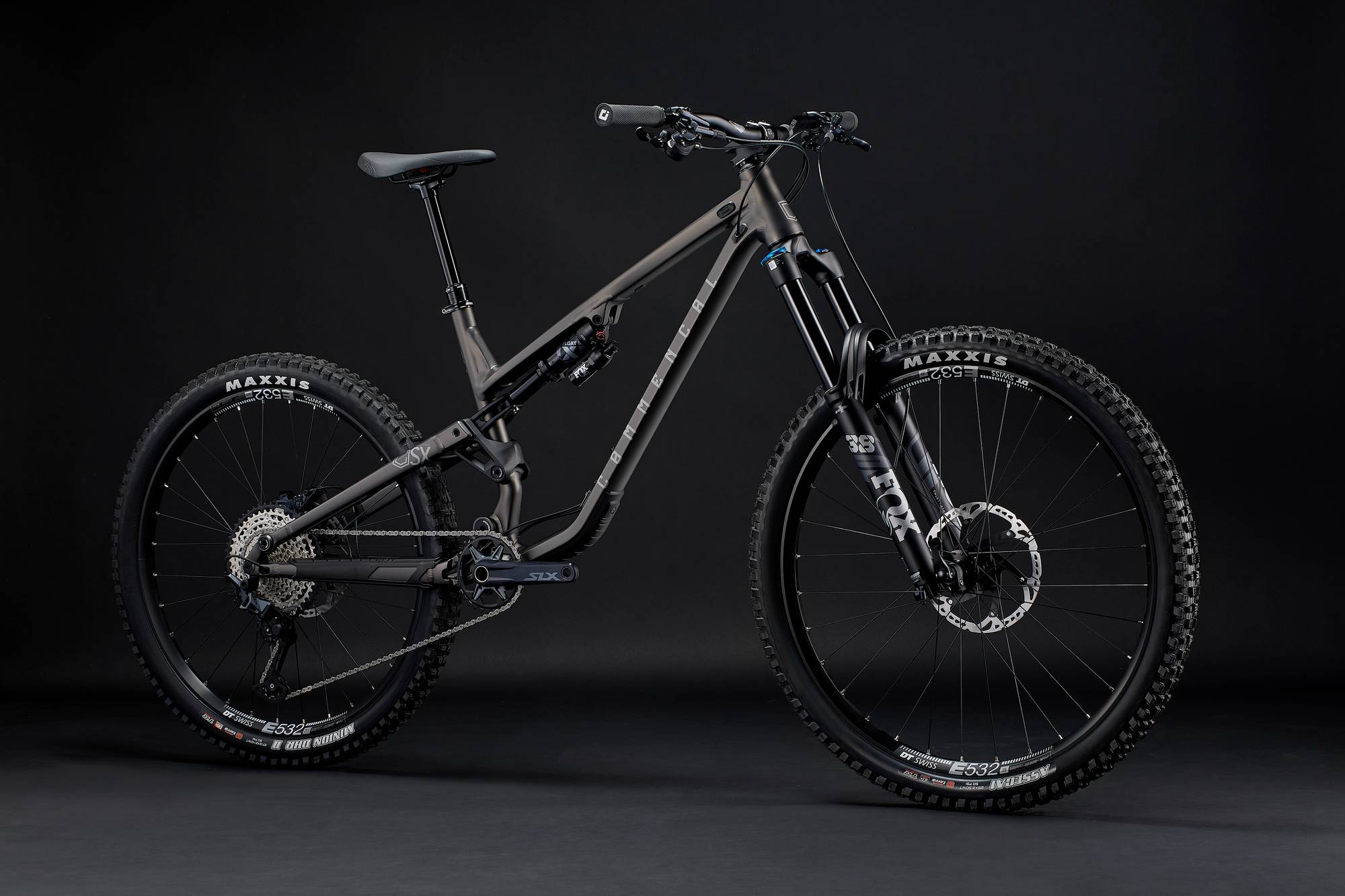 Commencal Meta SX v4 Essential Dark Slate 2 - слайд 2