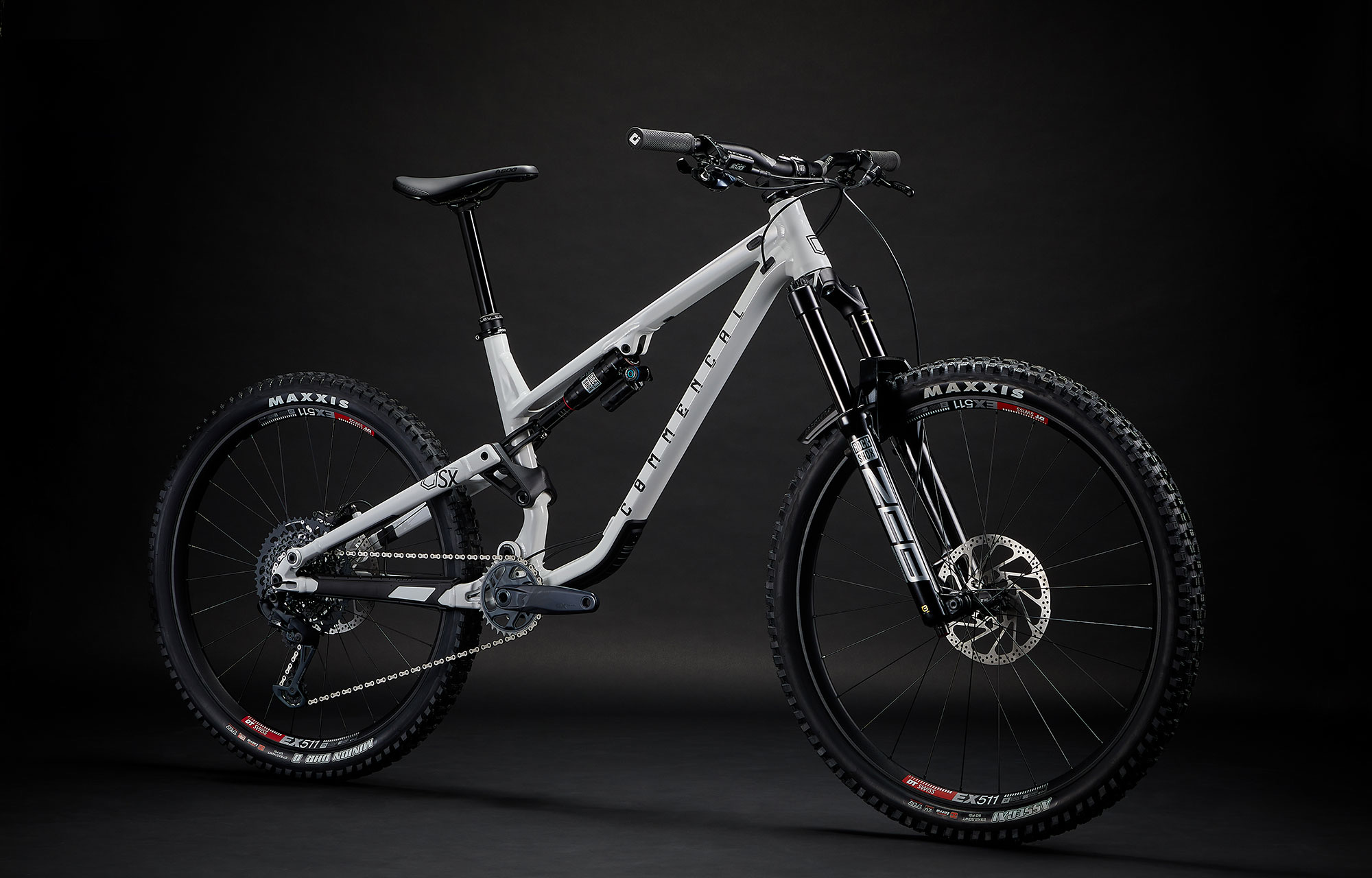 Commencal Meta SX v4 Race Pure White - слайд 2