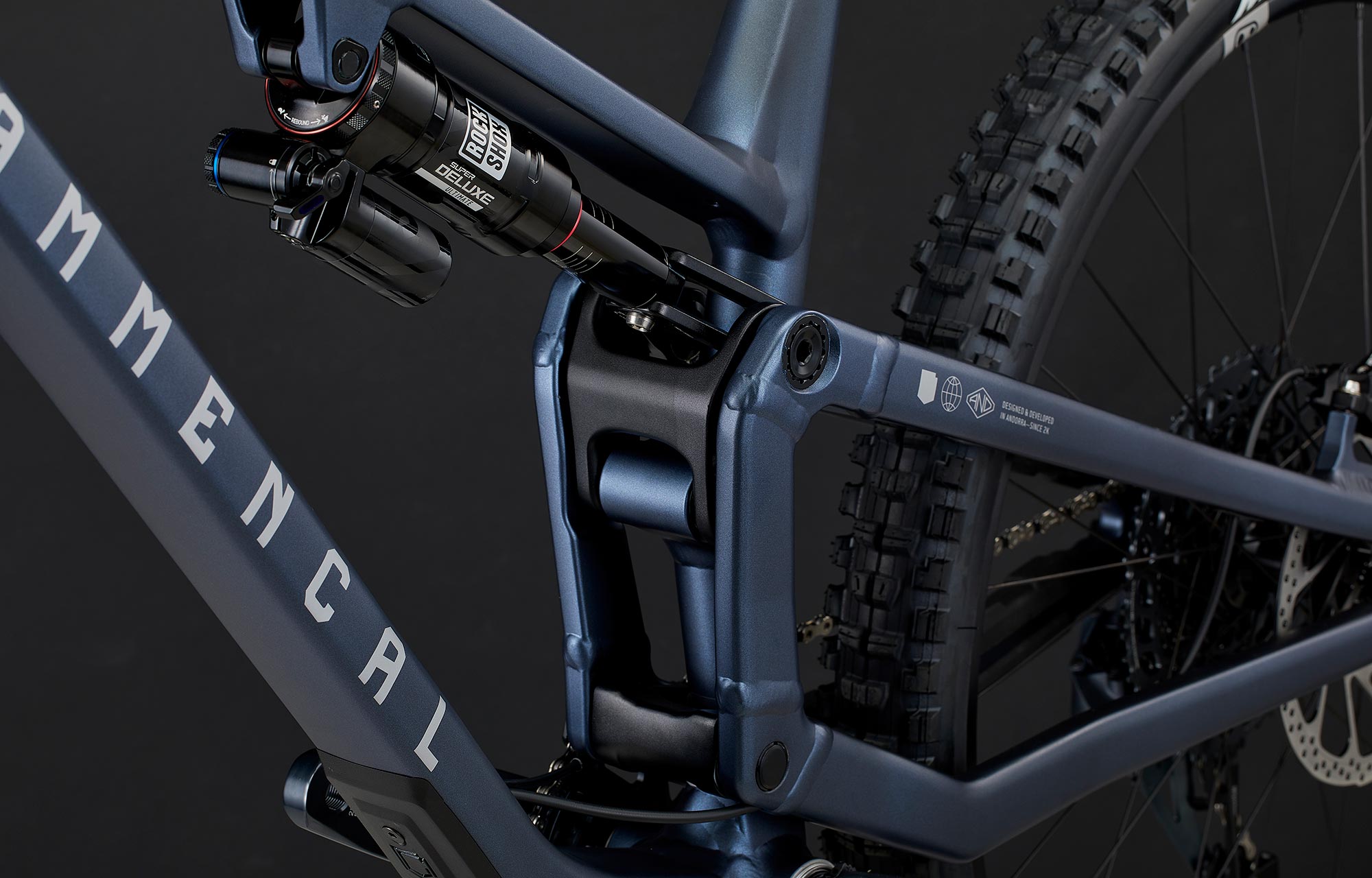 Commencal Meta SX v5 Race Sparkly Blue - дополнительное фото 4