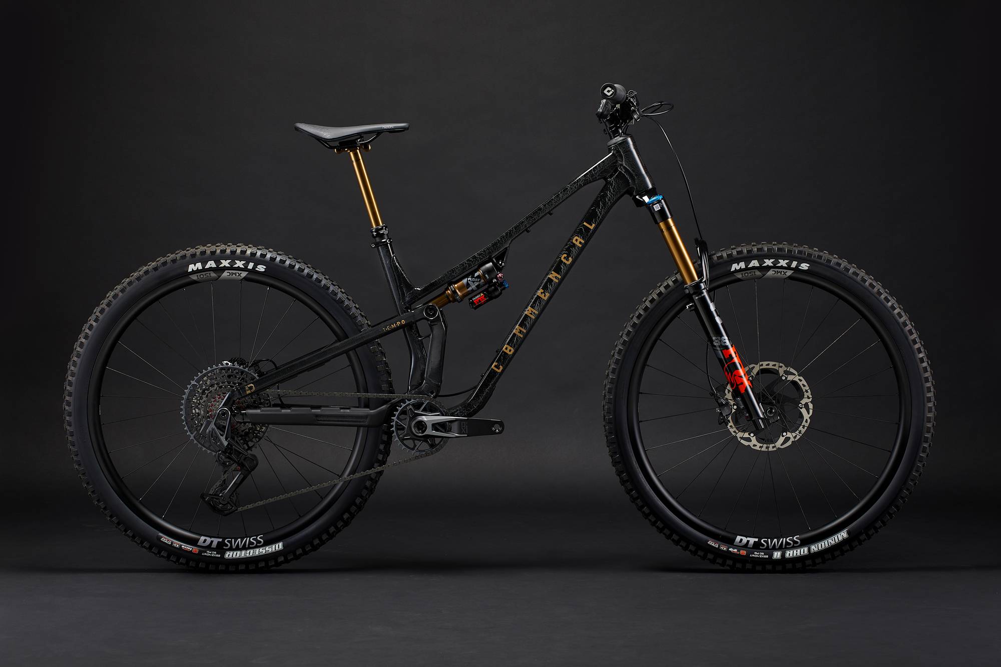 Commencal TEMPO T-Type Crackled Black - слайд 1