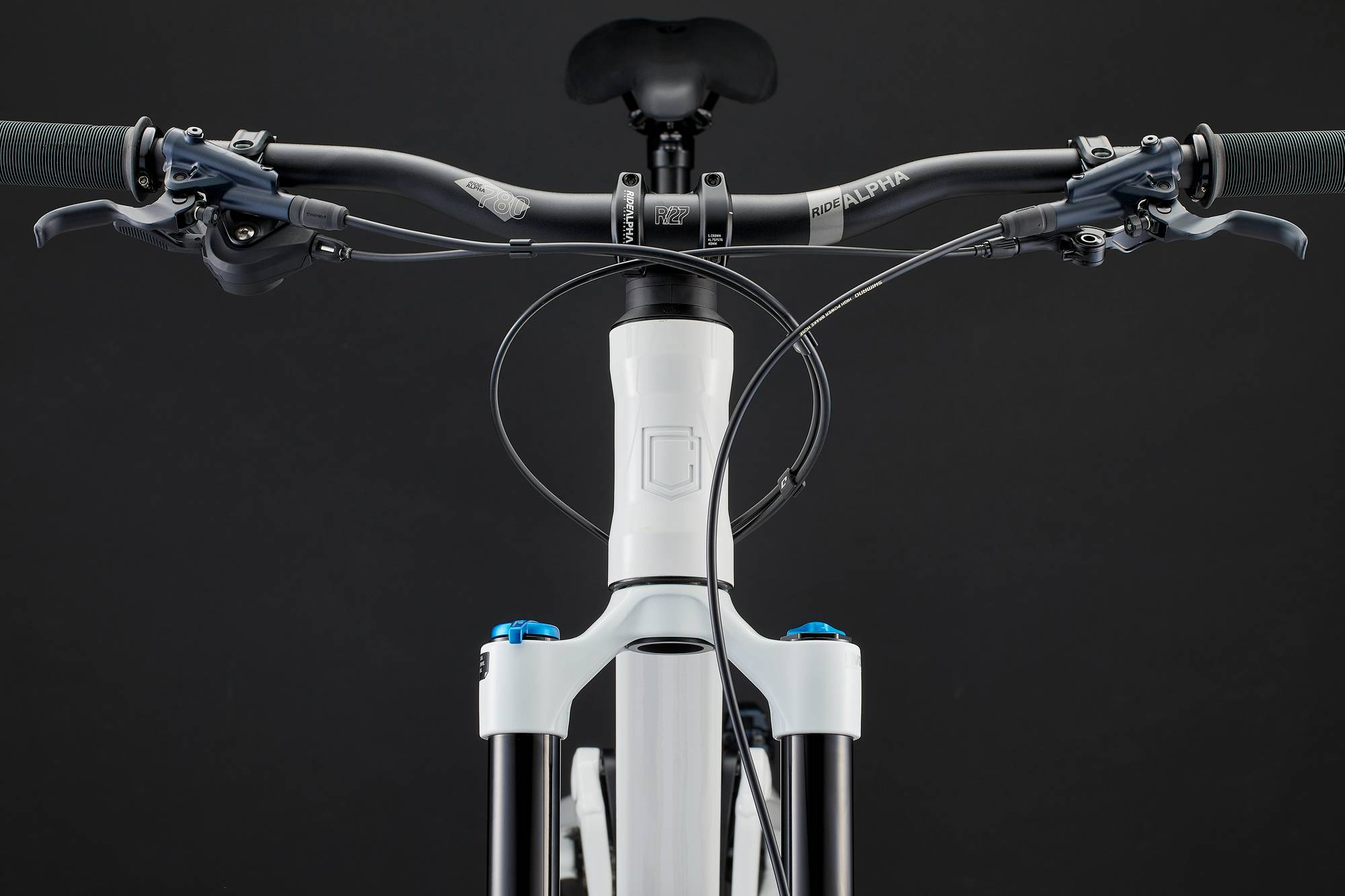 Commencal Meta v5 Essential Pure White - дополнительное фото 4