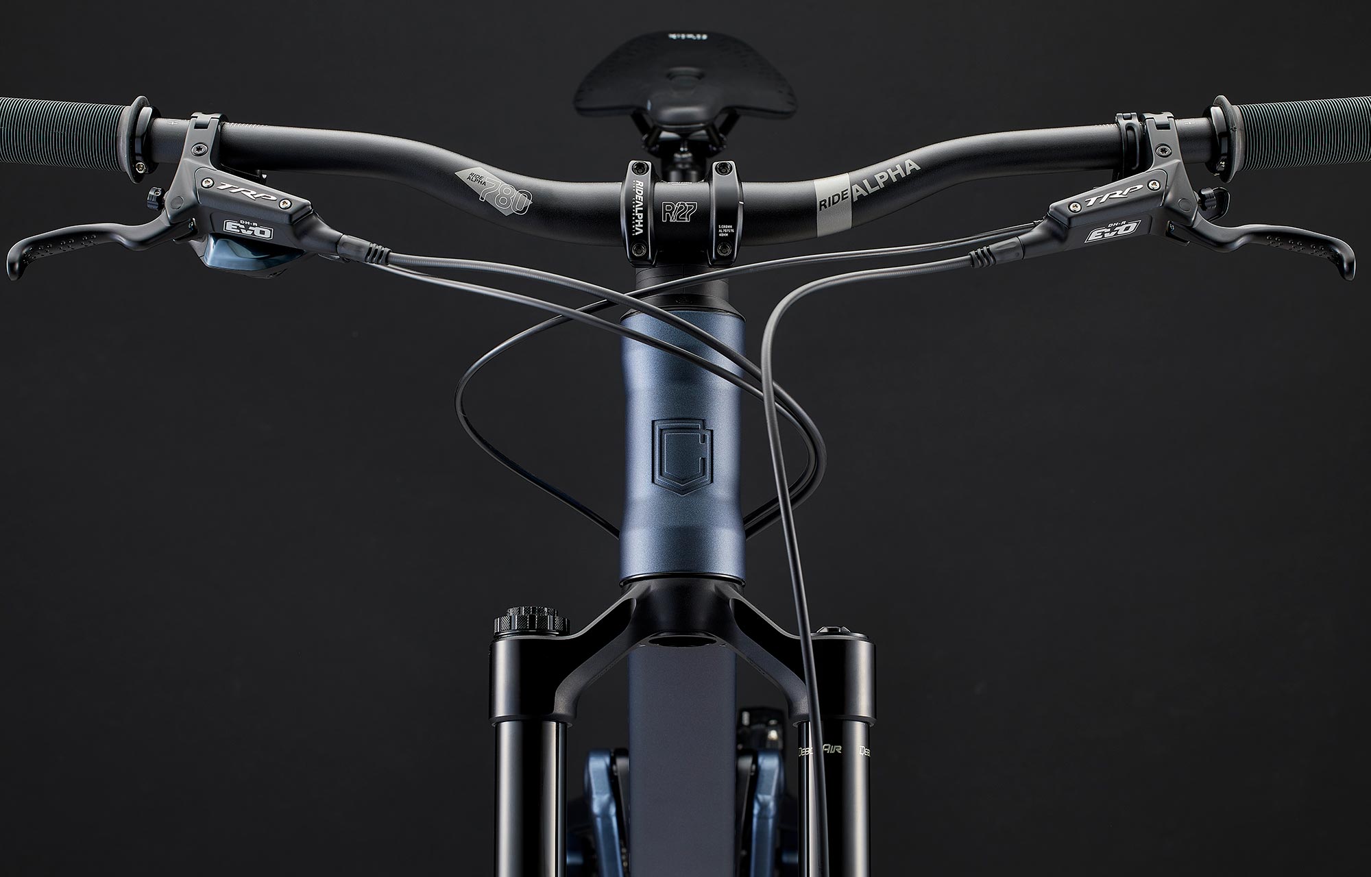 Commencal Meta v5 Race Sparkly Blue - дополнительное фото 4