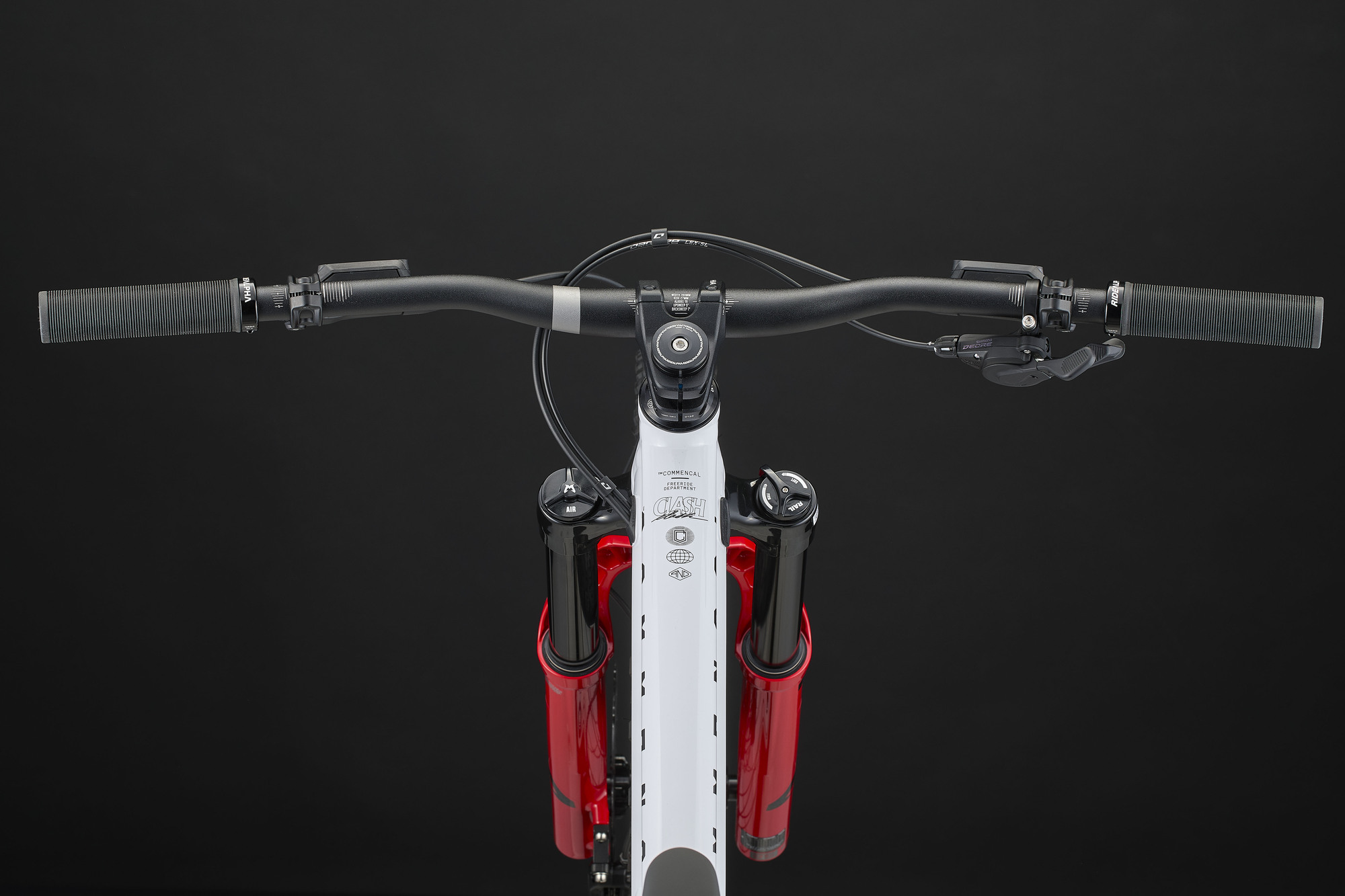 Commencal Clash Marzo Pure White - дополнительное фото 1