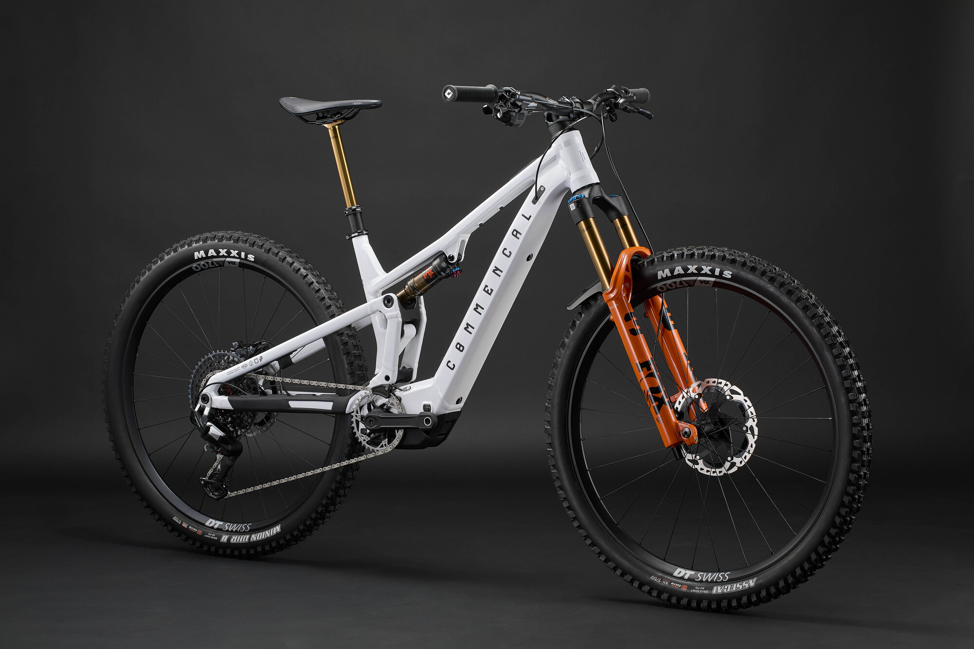 Commencal TEMPO Power Signature Eagle 90 - слайд 2
