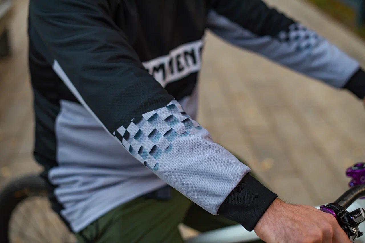 Джерси Commencal Russia серо-черная длинный рукав - дополнительное фото 1