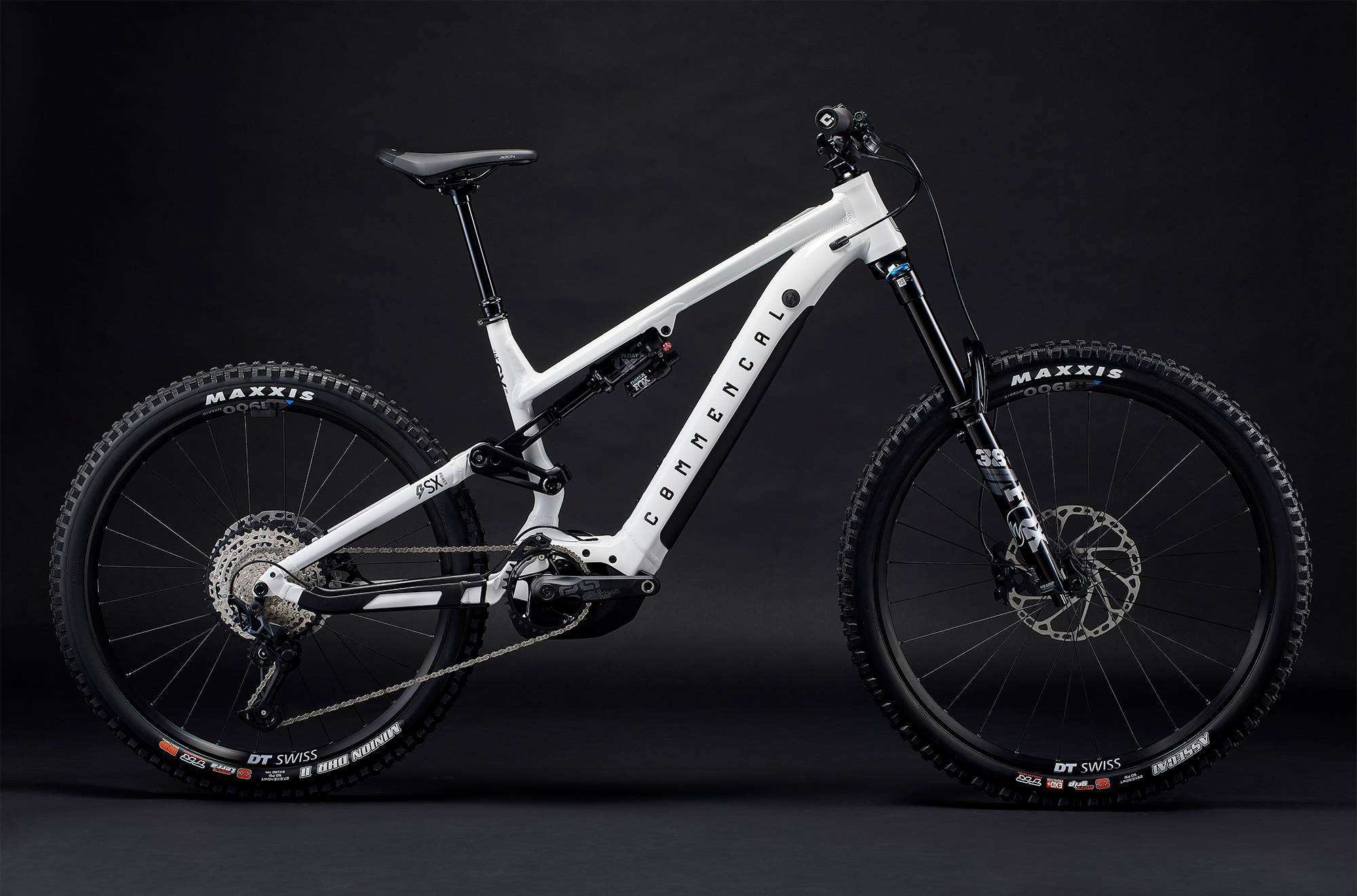 Commencal Meta Power SX Bosch Essential Pure White - слайд 1
