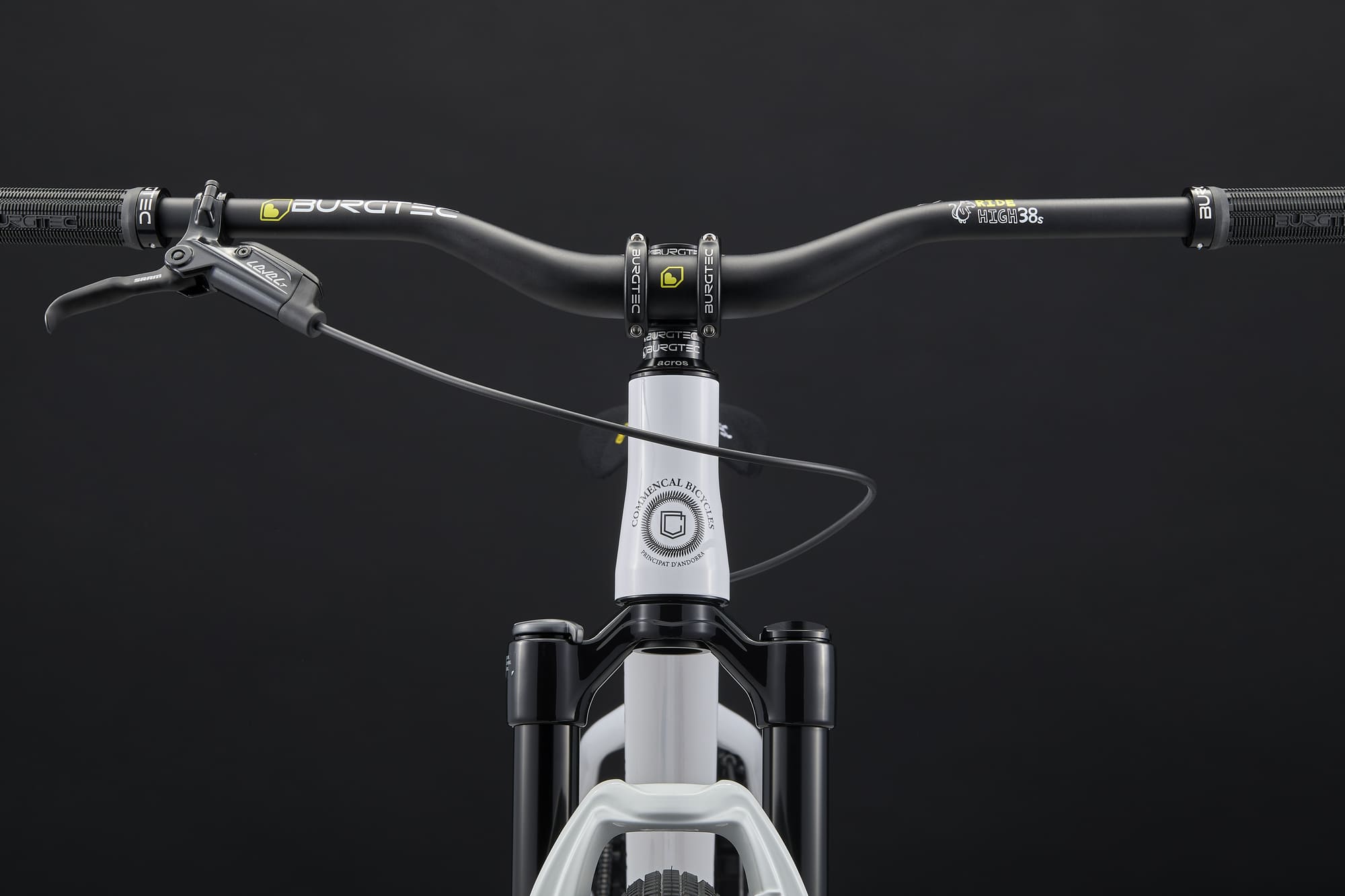 Commencal Absolut Bomber Pure White - дополнительное фото 2