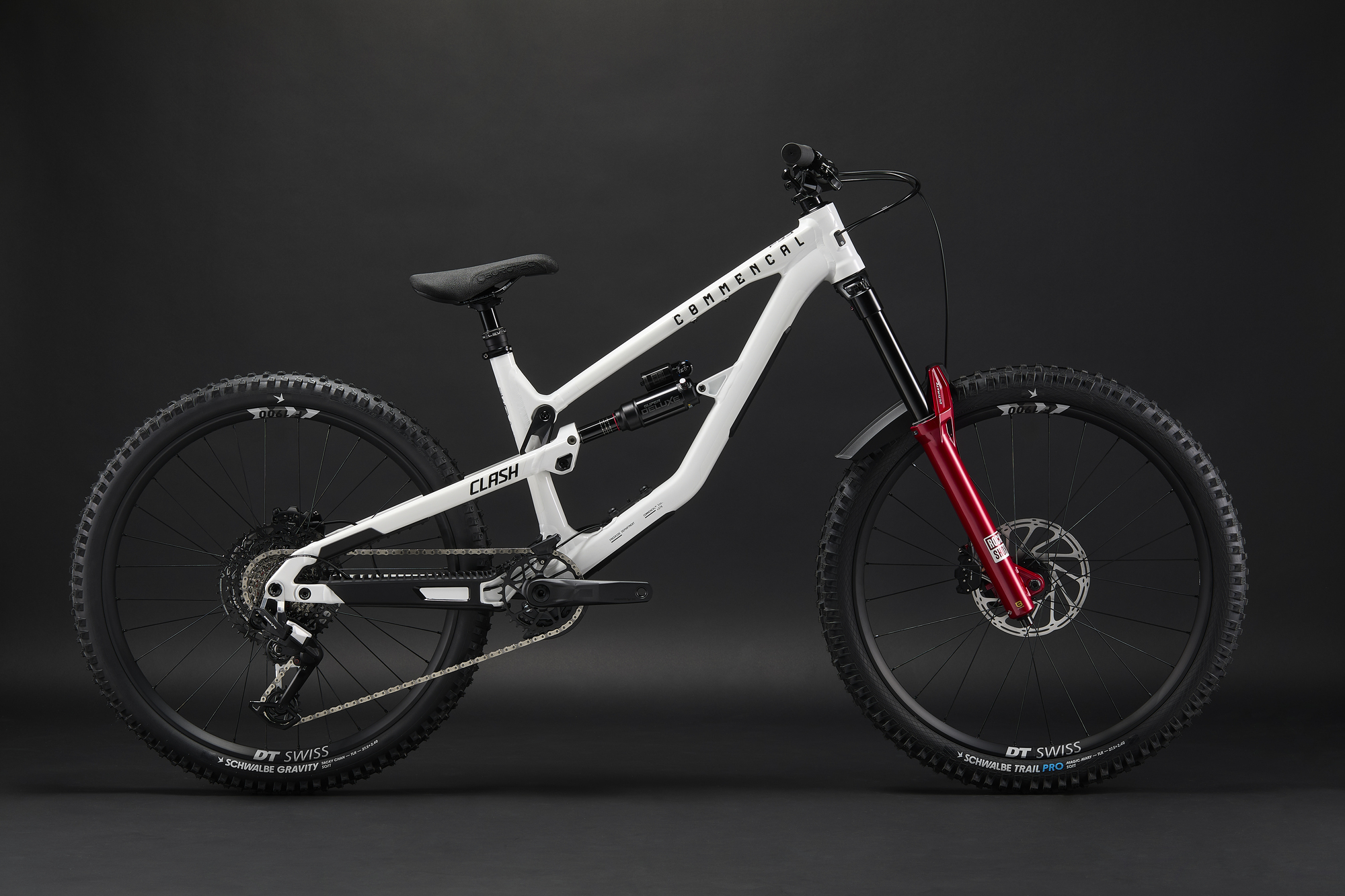 Commencal Clash v3 RockShox Pure White - слайд 1