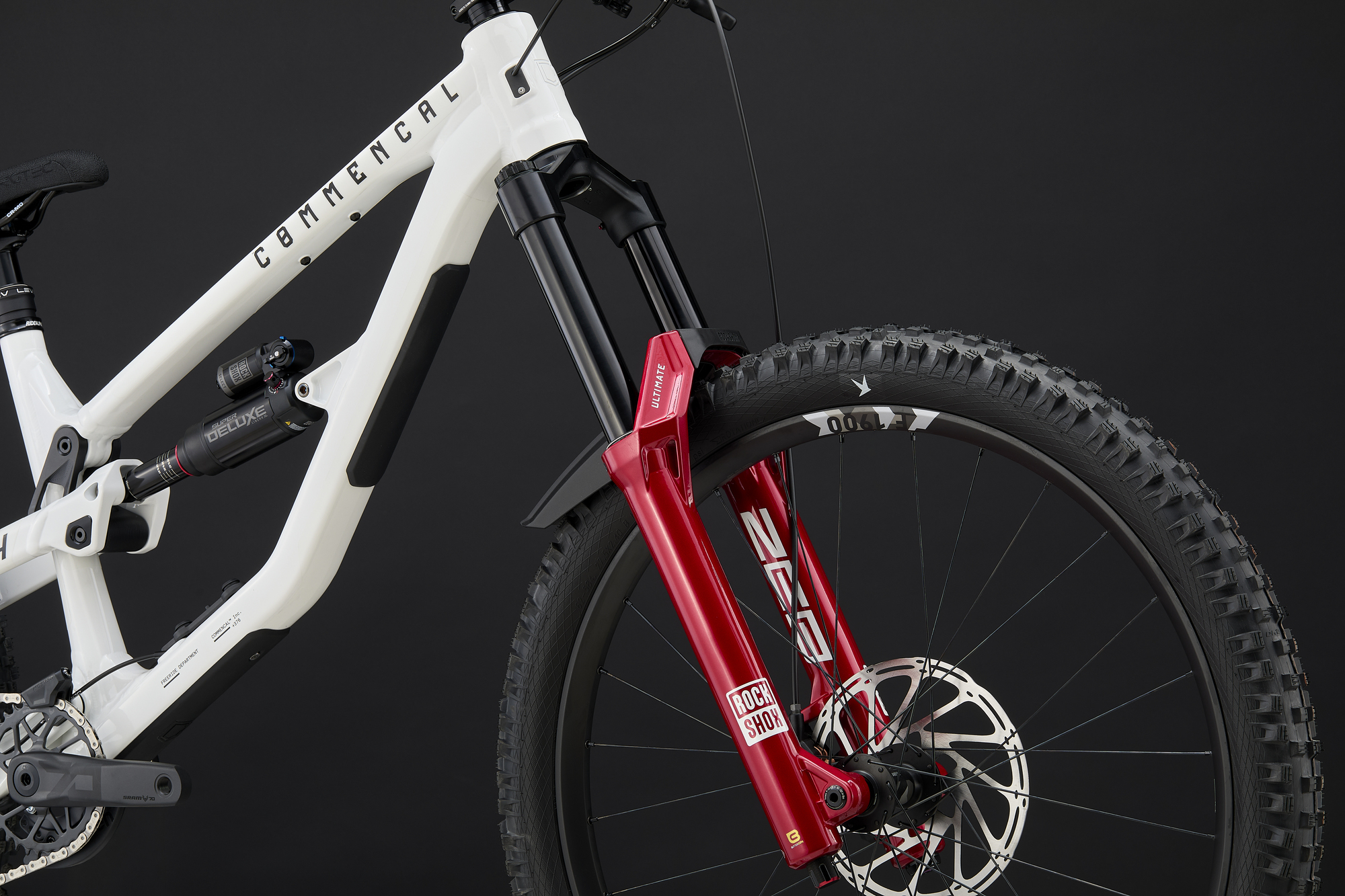 Commencal Clash v3 RockShox Pure White - дополнительное фото 4