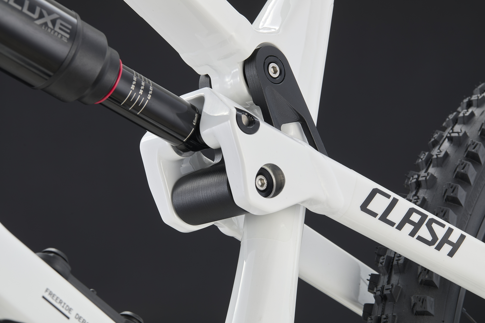 Commencal Clash v3 RockShox Pure White - дополнительное фото 7